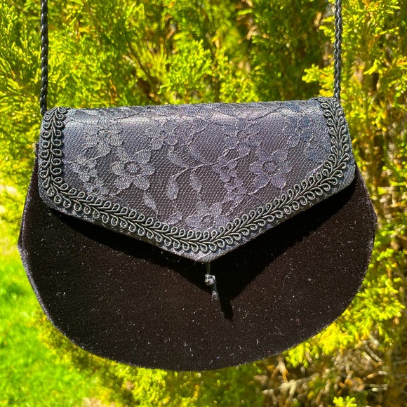 Handbags - Small Black Vintage Velour Floral Lace Evening Bag With Strap